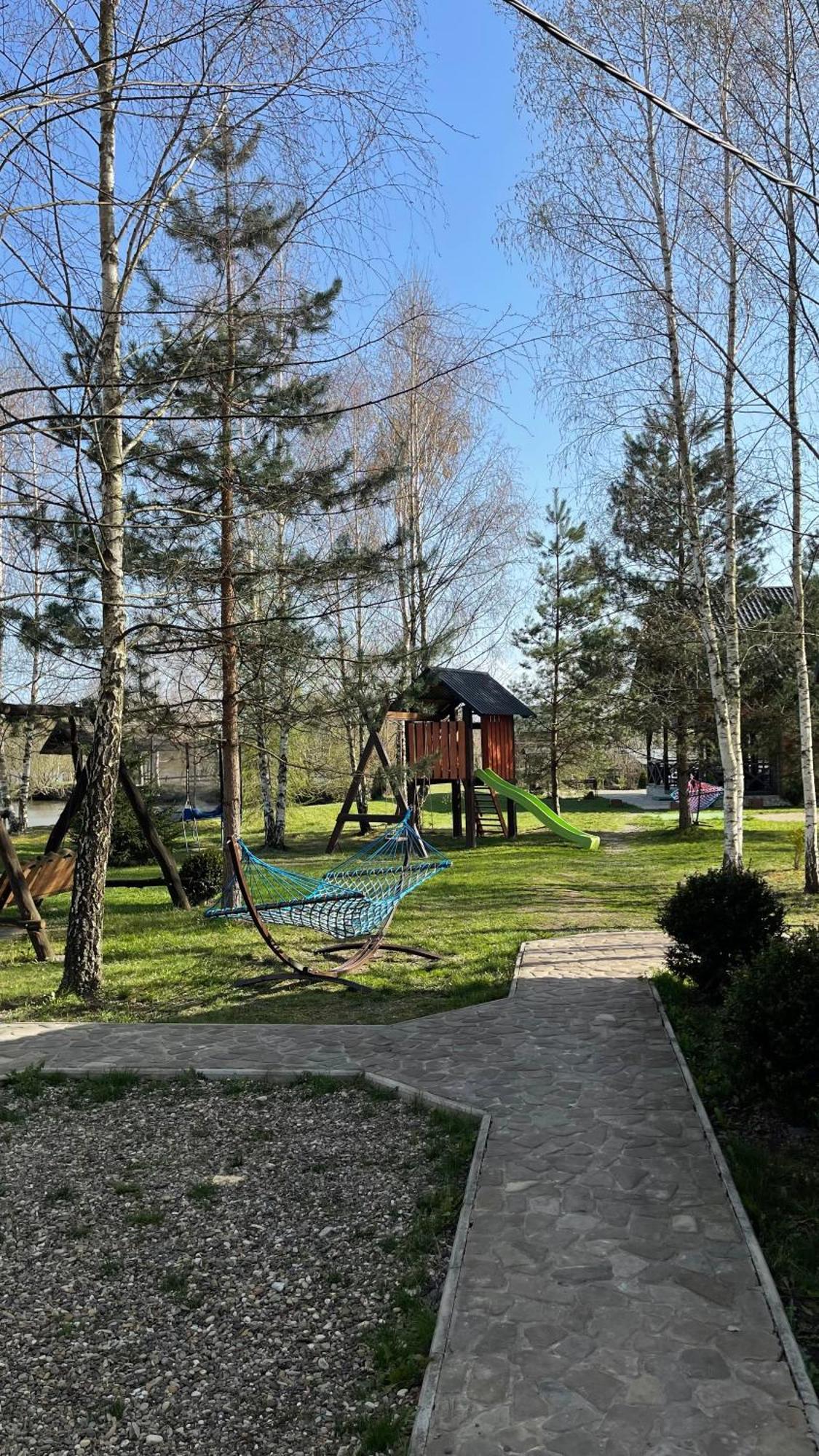 Перлина Буковини Lipovans 外观 照片